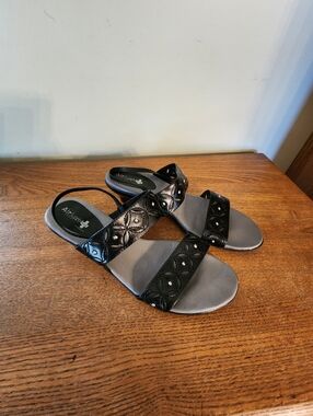 Air Supply Plus Carol Sandals